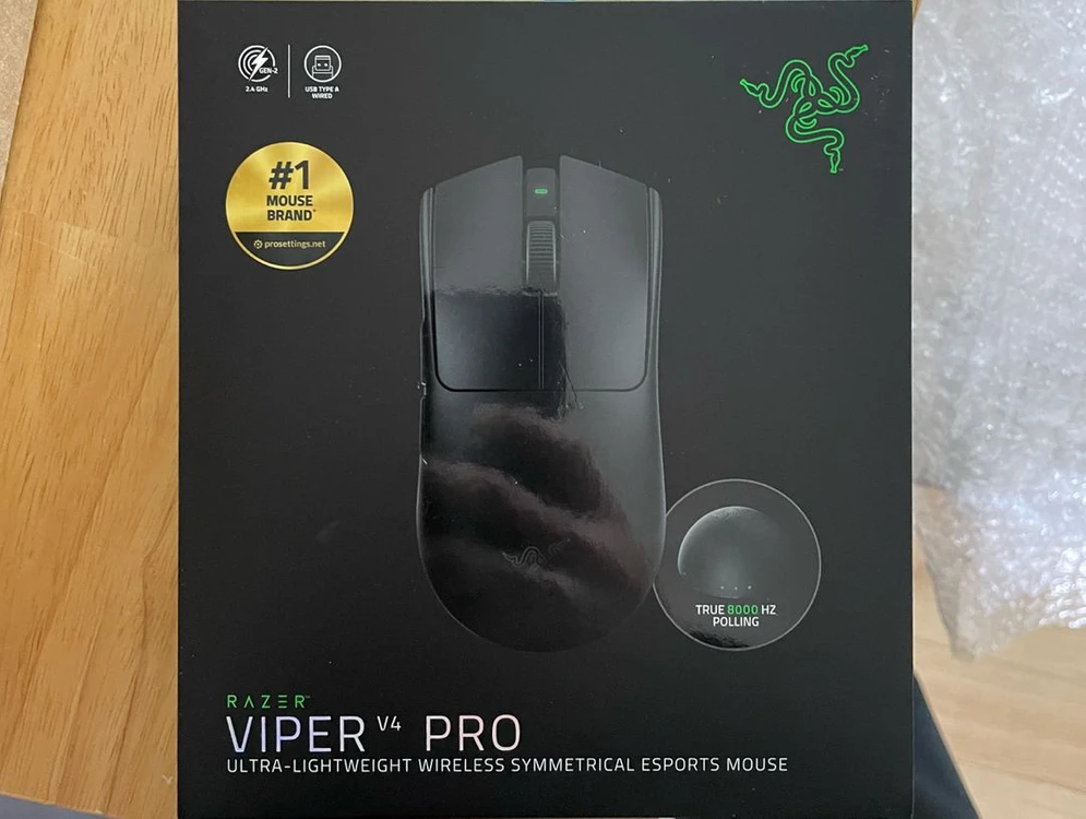 레이저 바이퍼 v4 pro / 바브사 블랙 미개봉 판매합니다. 이미지