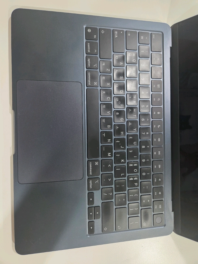 맥북 에어 m2 13 8gb 256g 이미지