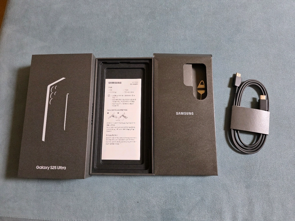 갤럭시 S25 256g 울트라 화이트 풀박스 이미지