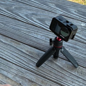 DJI 오즈모 액션4 어드벤처 콤보 이미지