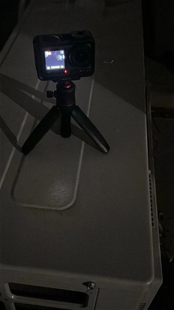DJI 오즈모 액션4 어드벤처 콤보 이미지