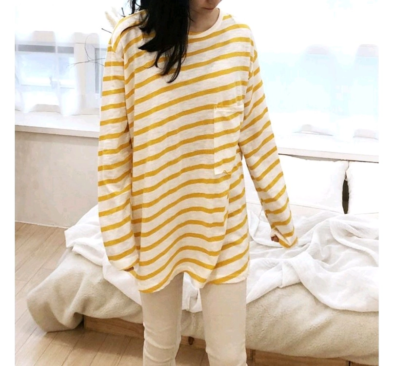 헐렁 줄무늬 티셔츠 블루색상 이미지