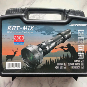 JETBEAM RRT-M1X LEP 초장거리 서치라이트 랜턴 이미지