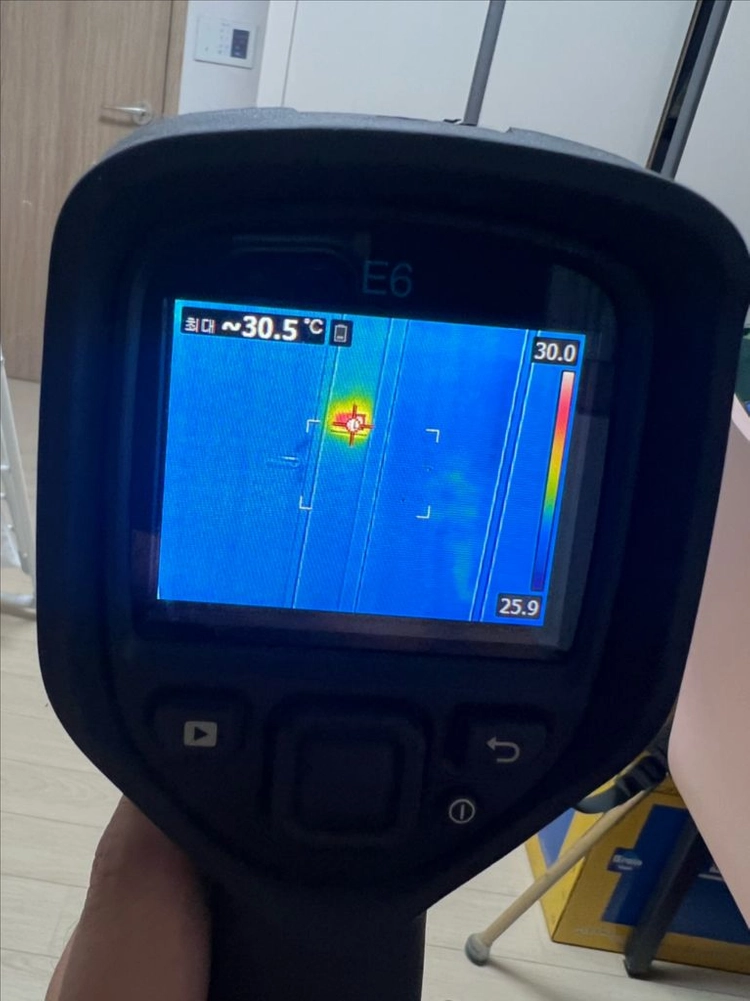 열화상카메라 플리어 FLIR E6 판매 이미지