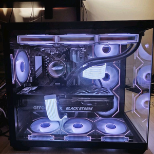 라이젠7 9800X3D RTX5070TI 갤럭시본체 팝니다 이미지