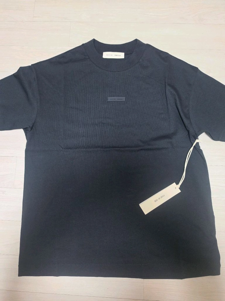 피어오브갓 FEAR OF GOD 클래식 반팔티 XS 새제품 이미지