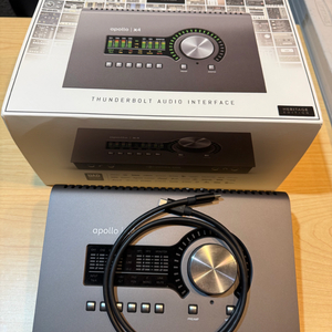 UAD 아폴로 apollo x4 헤리티지에디션 팝니다 이미지