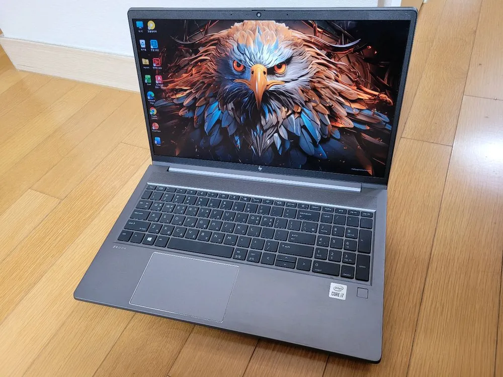깨끗한 HP 워크스테이션 i7 10세대 16G램 P620 사무/디자인용 노트북 이미지