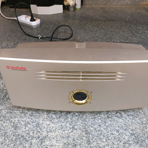 스위스 라이선스 WULUTE 공기순환기 NW-100이에요220V/60Hz 전압에 30W 소비전력으로 사용 가능해요깔 이미지