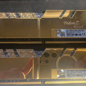 G.Skill Trident Z Royal DDR4 32GB (16GBx2) 3000MHz 골드 이미지