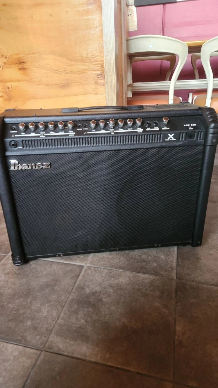 Ibanez TBX150R 기타 앰프 이미지