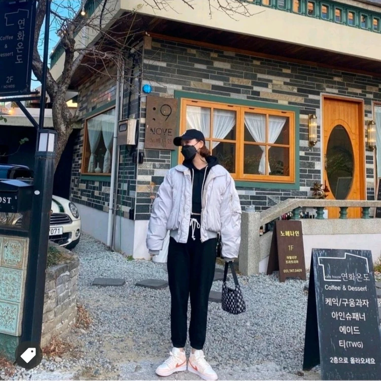 조던1 미드 코듀로이 250mm팝니다 이미지