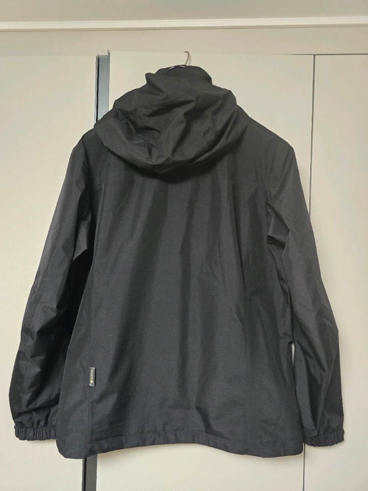 블랙야크 GORE-TEX 고어텍스 자켓 바람막이 새제품 105 이미지
