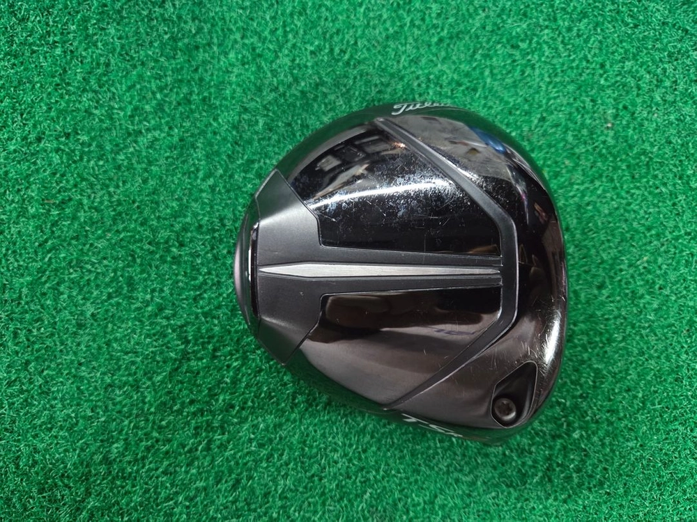 Titleist 타이틀리스트 TSR2 드라이버 헤드 이미지