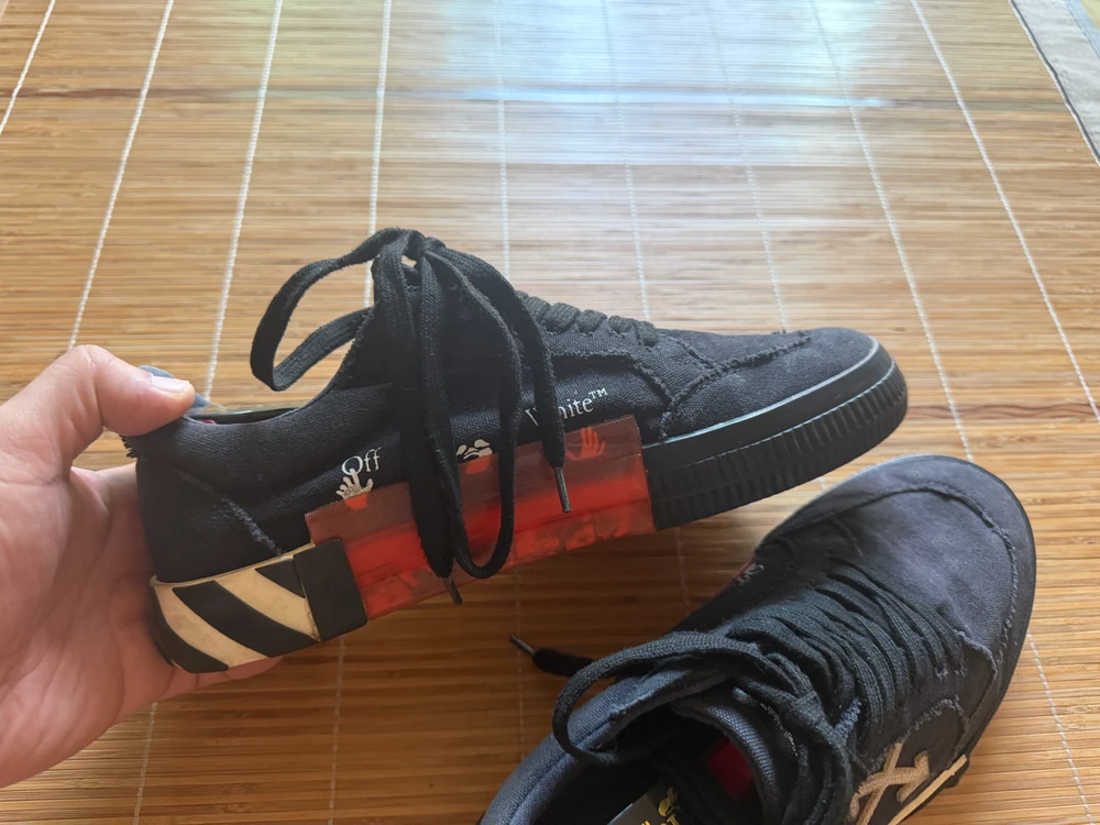 Off white 오프화이트 로우탑 블랙 스니커즈 운동화 42 국내 270 이미지
