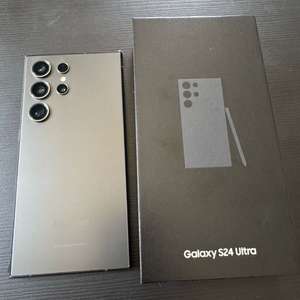 중고폰 갤럭시 s24울트라 블랙 512기가 LG 풀박스 이미지