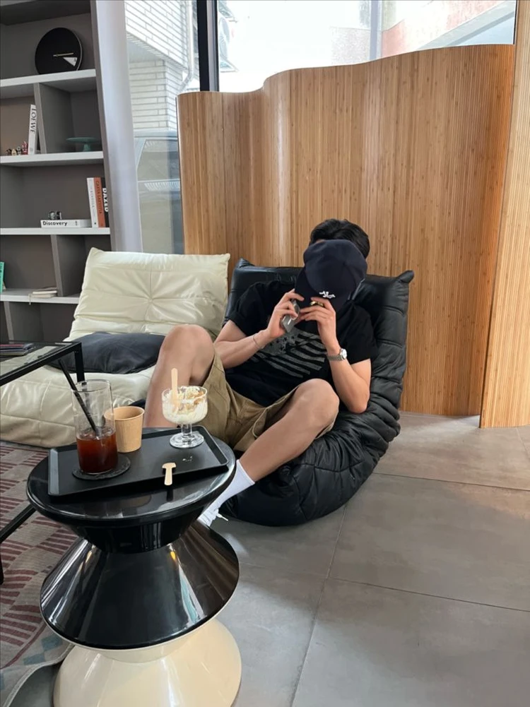 1인 블랙토고소파 이미지