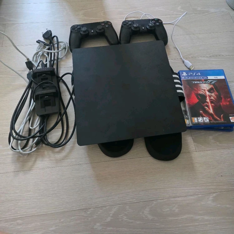 PS4 슬림 500GB CUH-2218B 듀얼쇼크2 철권7 몬헌 월드 포함 - 안심되는 중고거래