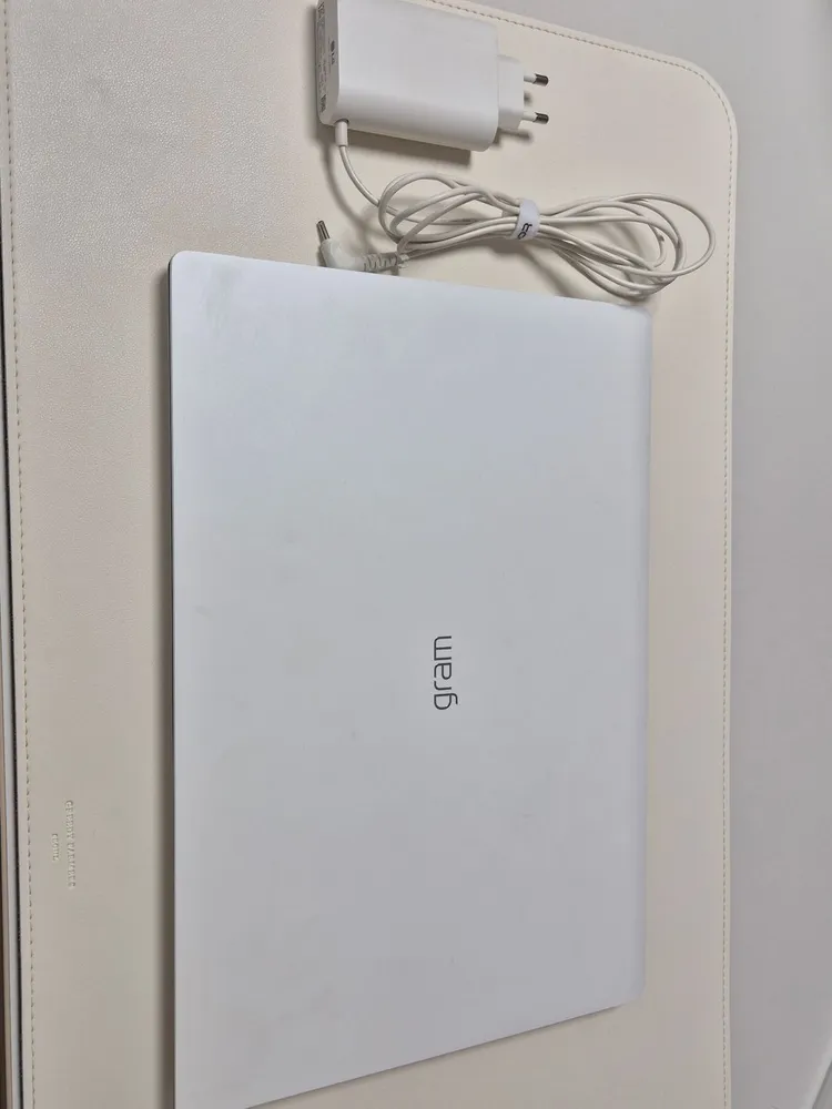 LG그램 17인치 17ZD90N-VX30K ( i3 / 8G / 256GB ) - 안심되는 중고거래