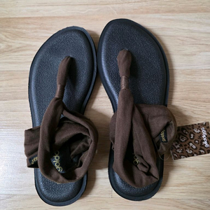 (새상품) 특이한 쪼리형 스트랩 샌들(240~245mm) 이미지