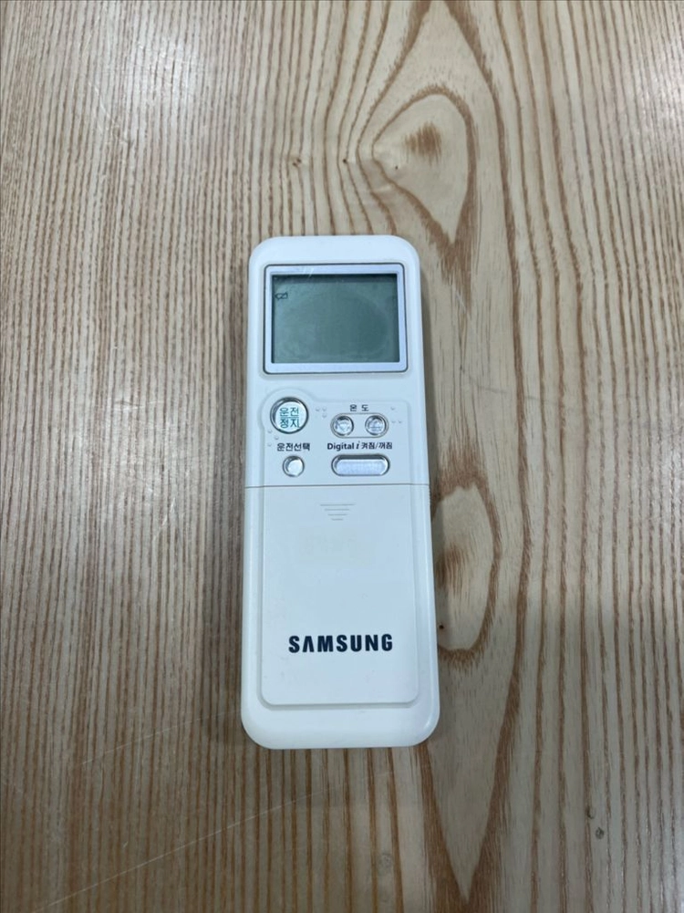에어컨 리모컨 (캐리어/삼성) 이미지