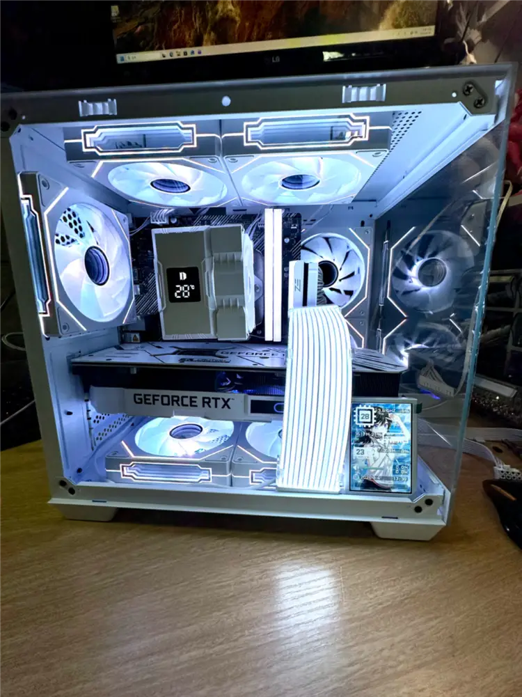 RTX 5060 [미사용 새컴퓨터] 게이밍 데스크탑 PC (부품박스) 이미지