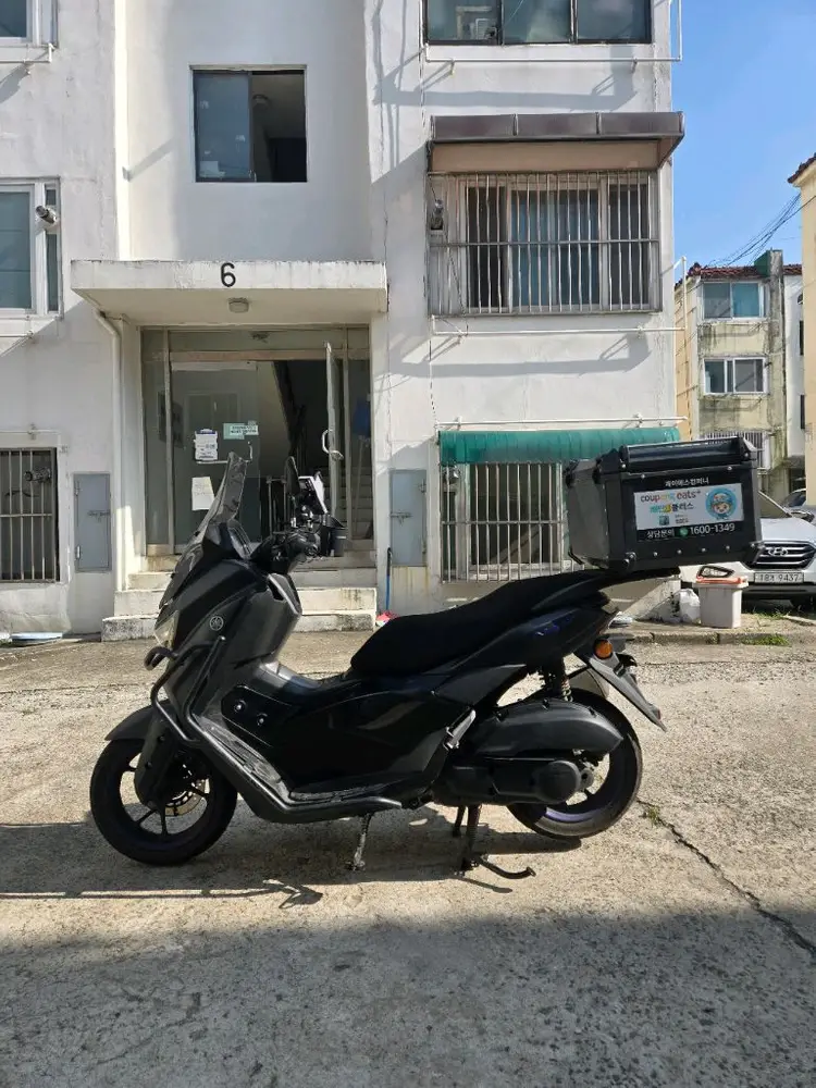야마하nmax125 25년식 2.7만Km 알탑.카우보이 셋팅 팝니다 이미지