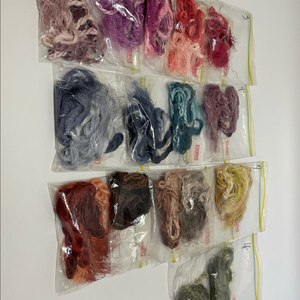 전통 자수 명주실 꼰사 이미지
