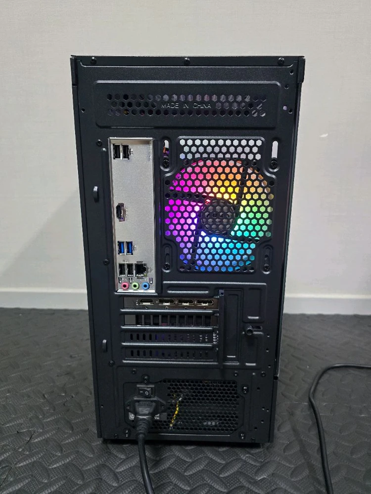 (안산/시흥) 인텔 i5-14400F, RTX 5060 게이밍 컴퓨터 본체 판매 합니다. 이미지