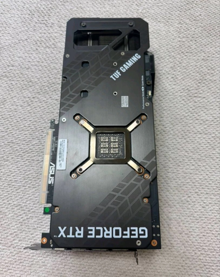 ASUS TUF RTX 3080Ti 게이밍 그래픽카드 이미지