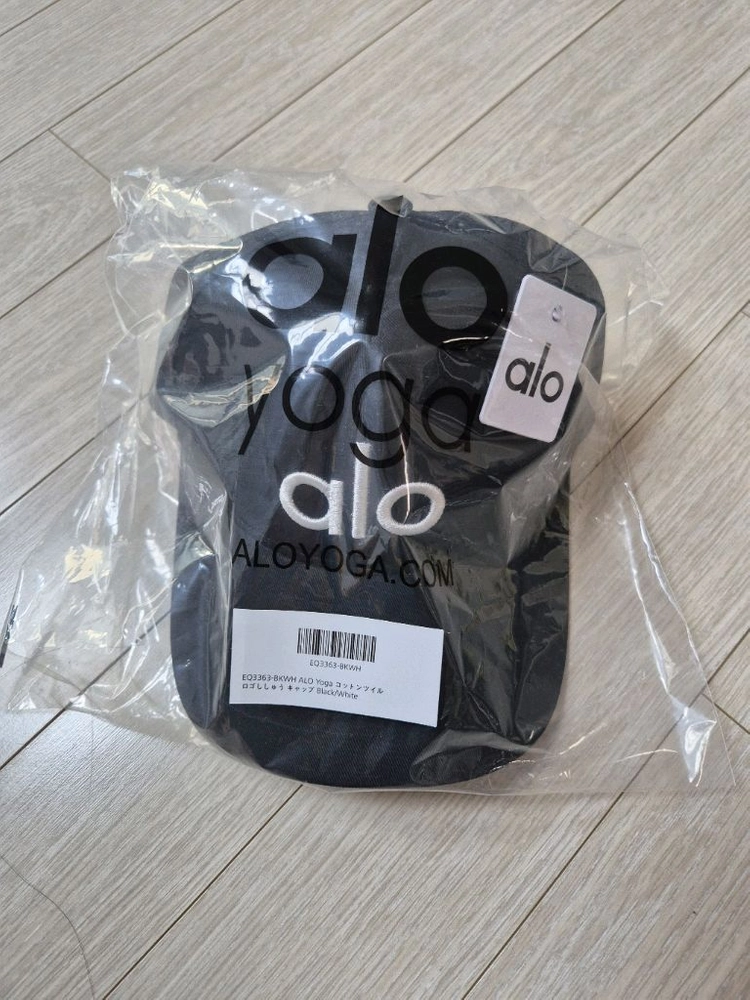 쿨거래시 6만5천 미착용 새제품 정품 alo 알로 모자 블랙 남여공용 고학년인기모자 이미지