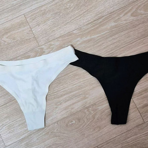 여성 중고 속옷 티팬티 판매 이미지