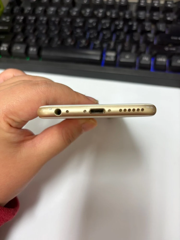 아이폰6S 64GB 골드 중고폰 배터리96% 인스타 사진폰 카메라폰 레트로감성 027076 이미지