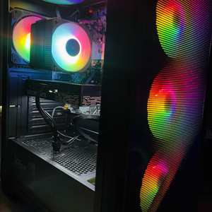 [게이밍 컴퓨터] RTX 5060/9600X/1TB 데스크탑 PC 본체 이미지