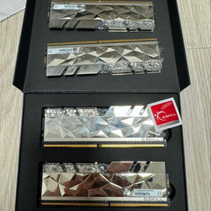 DDR4 32GB 메모리 세트 이미지