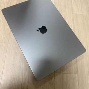 맥북 프로 16 M1 Max 64G 2TB 이미지