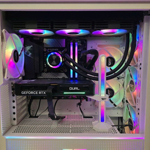 게이밍 PC (인텔 i5-14600KF/ RTX5060/ DDR5-32GB/ 1TB) 고사양 컴퓨터 본체 팝니다. 이미지