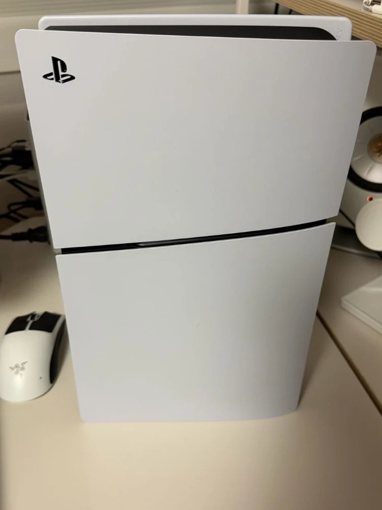 PS5 슬림 디스크 버전 신공정 CFI-2118A01 이미지