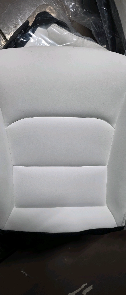 구)모델Y 순정화이트시트 이미지
