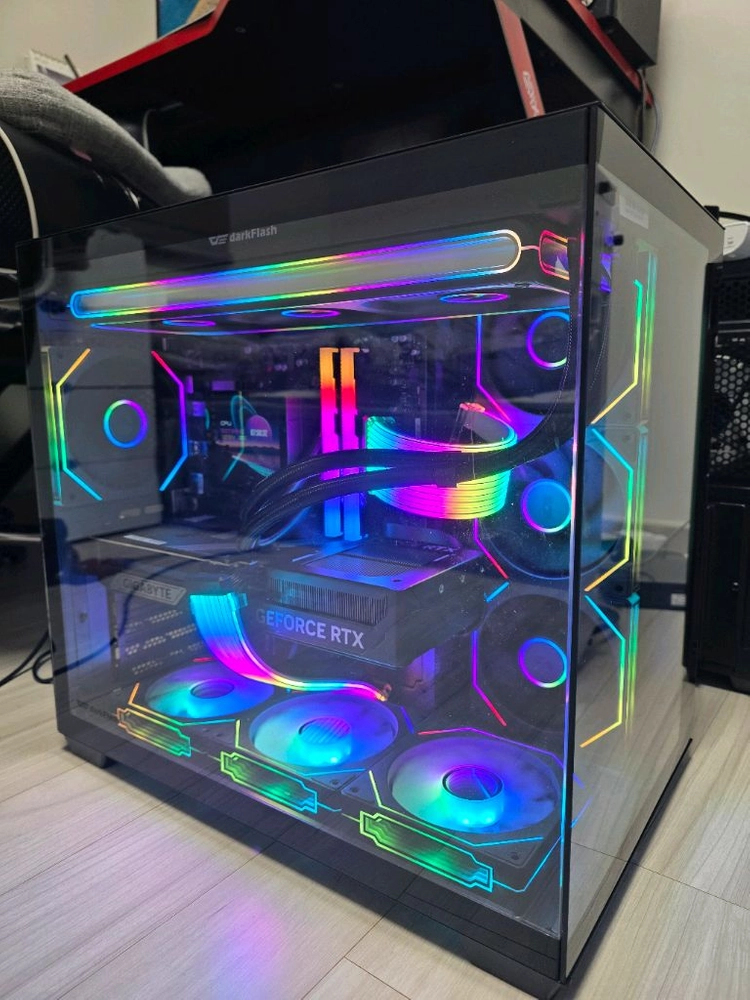 라이젠7 9800X3D RTX5080 신품고사양 컴퓨터 이미지
