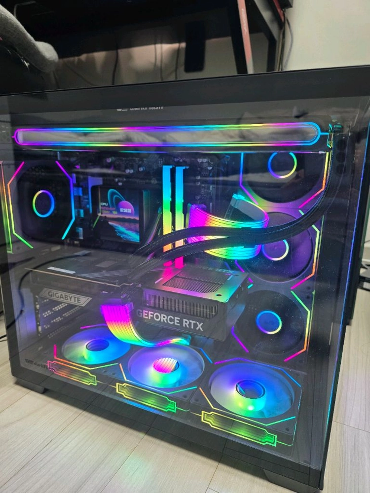 라이젠7 9800X3D RTX5080 신품고사양 컴퓨터 이미지