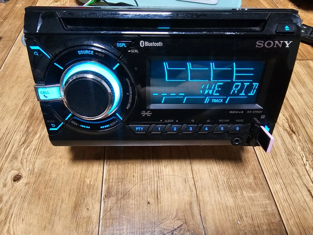소니 2단 오디오(gt90bt) 이미지
