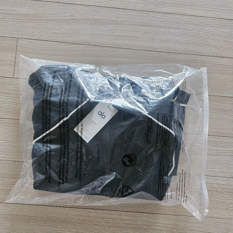 알로요가 크롭 자켓 반바지 세트 M 새상품 이미지