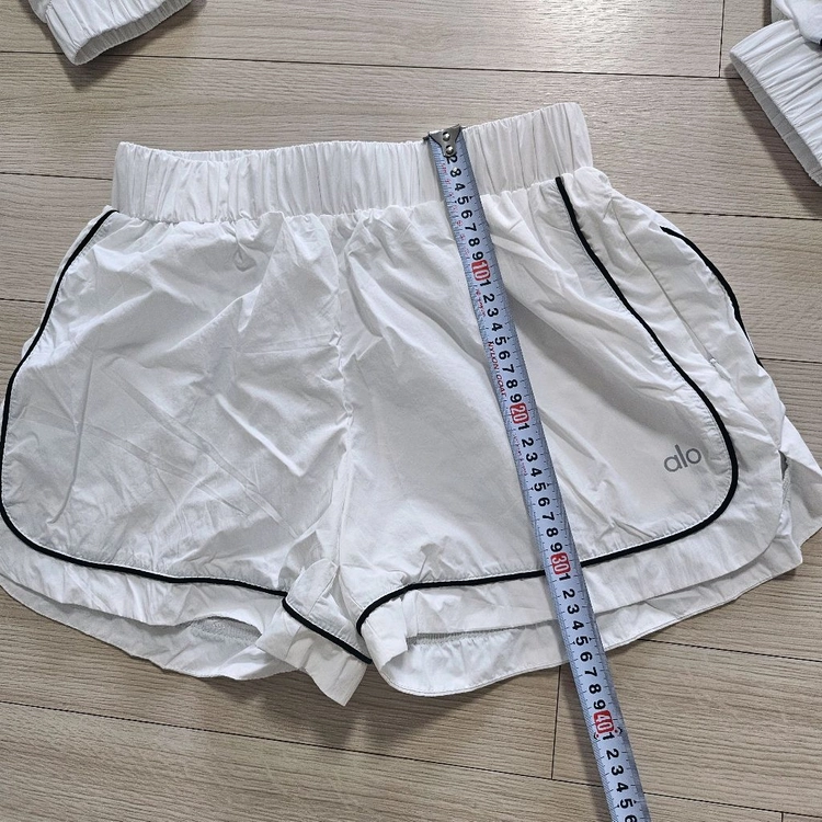 알로요가 크롭 자켓 반바지 세트 M 새상품 이미지