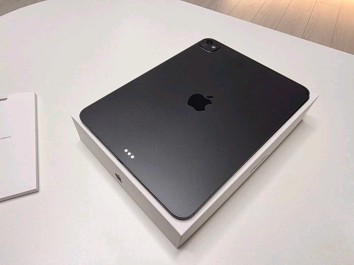 아이패드 프로 11 M5 256g wifi 스페이스 블랙 풀박스 배터리효율 100% 이미지