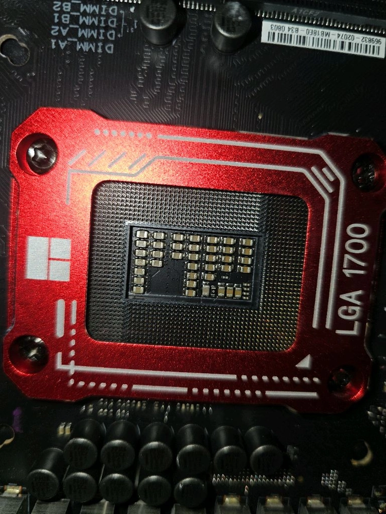 ASUS ROG MAXIMUS Z690 HERO 메인보드 이미지