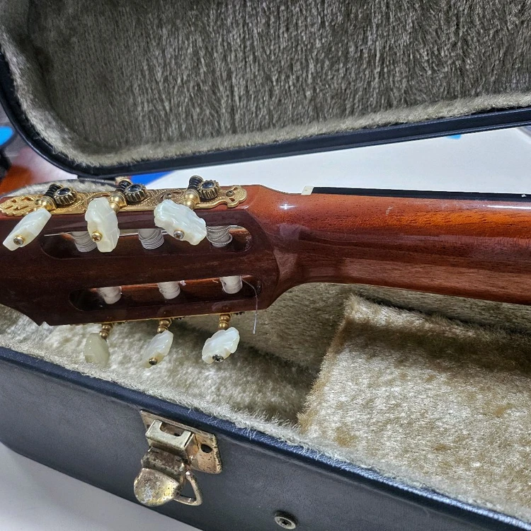 야마하 클래식기타 GC-5 이미지