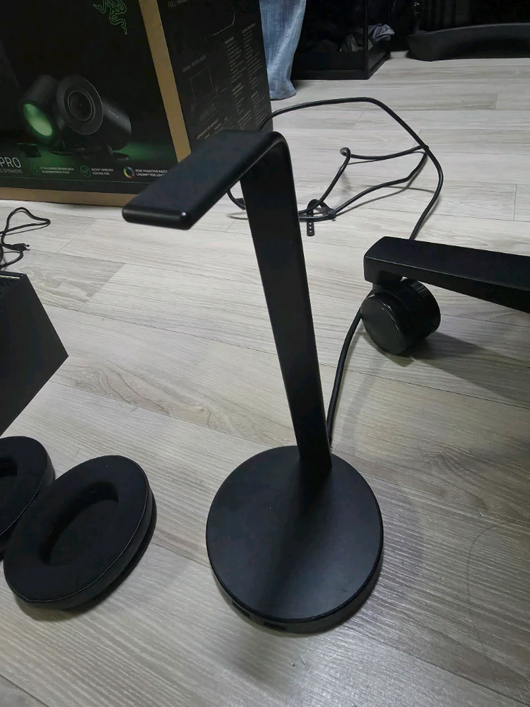 레이저 크라켄 v4 pro 게이밍 헤드셋 이미지