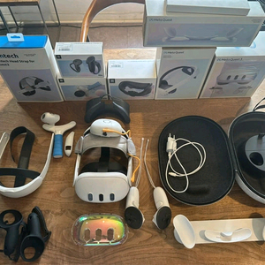 메타퀘스트3 정품 128GB VR기기 오큘러스 헤드셋 풀세트 + 악세서리세트 판매합니다 이미지