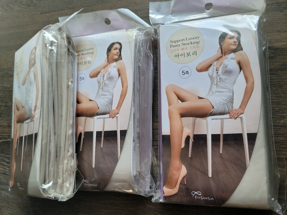 아이보리 스타킹 15장 이미지